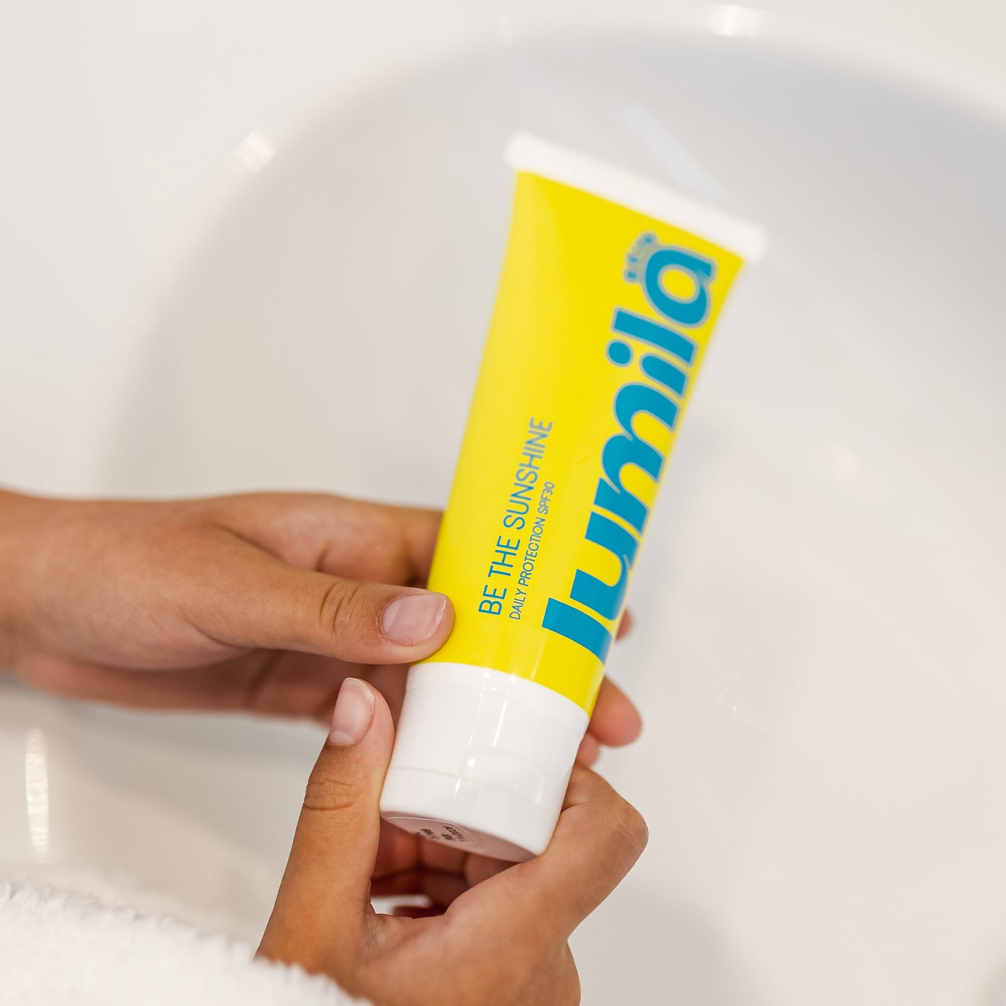 BE THE SUNSHINE | Daily protection SPF30